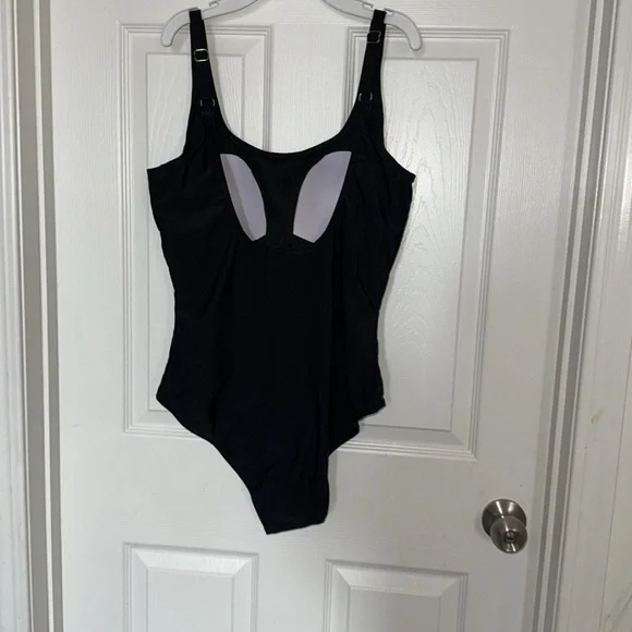 Women's Athletic One Piece Adjustable Straps swimsuit xl NWOT - Picture 3 of 7